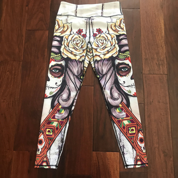 NEW LotusX™ Sugar Skull Leggings - Picture 3 of 9